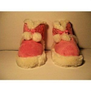 GIRLS Pink Slippers Boots Shoes Size 2 - 3 Faux Fur Pom Poms Hearts Gift New